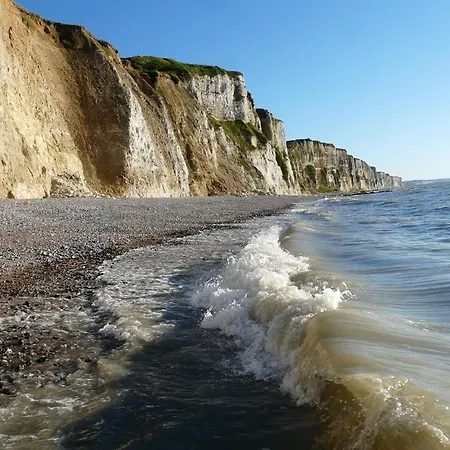 Holiday home Gite Gites De France - La Clef Des Champs